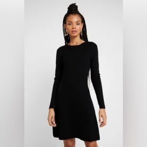 Dalia/ woman’s / SHIFT KNEE LENGTH DRESS BLACK /A LINE BOTTOM/ zip up/ size XS